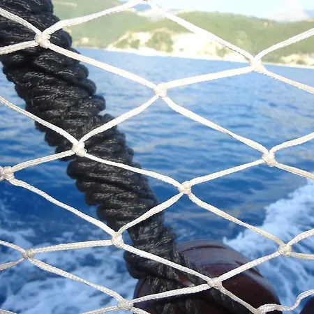 Homer 3* Nydri (Lefkada)