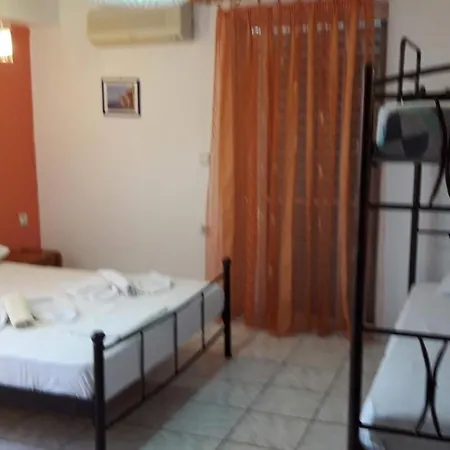 Homer's Guest house Nydri (Lefkada)