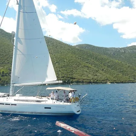 Guest house Homer's Nydri (Lefkada)