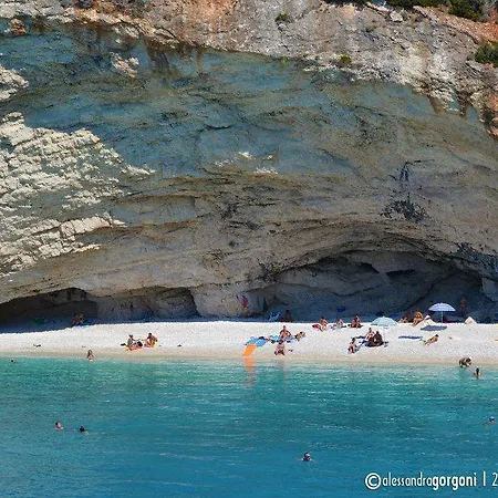 Homer's Guest house Nydri (Lefkada)